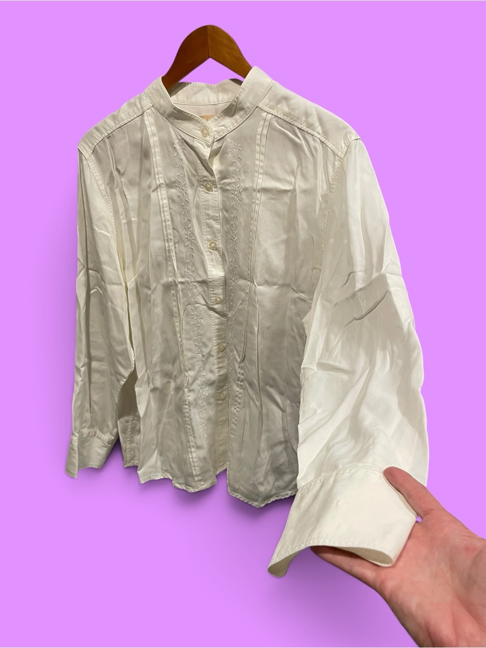 Cute creamy vanilla mandarin collar tuxedo blouse Kate Hill classic twee